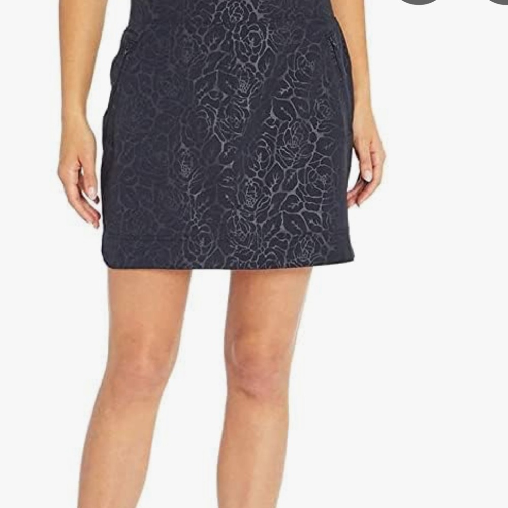 Orvis Floral Black Skirt size large (0504)